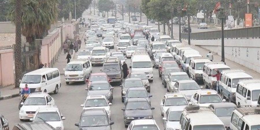 اعرف طريقك.. تكدس حركة السيارات على أغلب شوارع وميادين القاهرة والجيزة - الكويت الاخباري