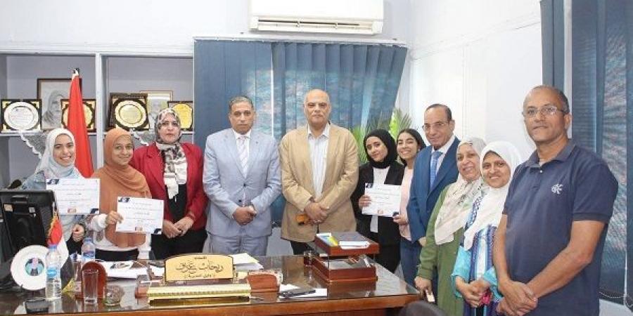 عطية يكرم المبدعين في المسابقة الدولية للعلوم والهندسة ISEF - الكويت الاخباري