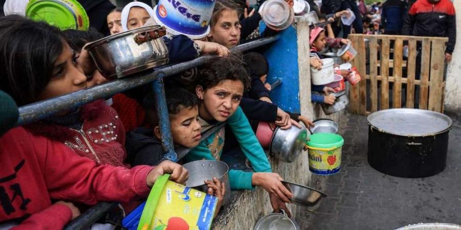 "الصحة العالمية" تندد: الاحتلال يمنع وصول المساعدات إلى أطفال غزة - الكويت الاخباري