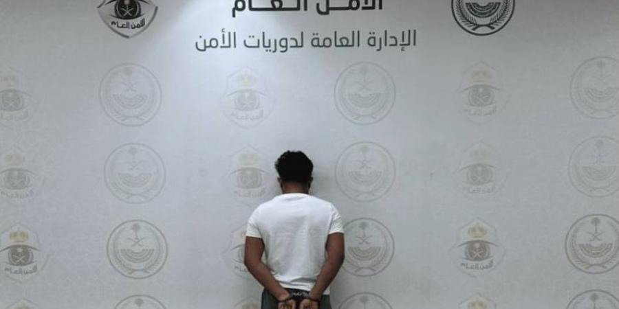 القبض على مقيم لارتكابه عمليات نصب واحتيال بنشر إعلانات حملات حج وهمية ومضللة - الكويت الاخباري