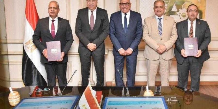 وزير الطيران ورئيس الهيئة العربية للتصنيع يشهدا توقيع بروتوكول تعاون بين الأكاديمية المصرية لعلوم الطيران المدني - الكويت الاخباري
