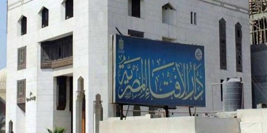 حكم وضع المكياج الخفيف وطلاء الأظافر في الوضوء - الكويت الاخباري