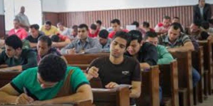 نائب رئيس جامعة القاهرة: أسئلة امتحانات الترم الثاني متنوعة لضمان العدالة - الكويت الاخباري