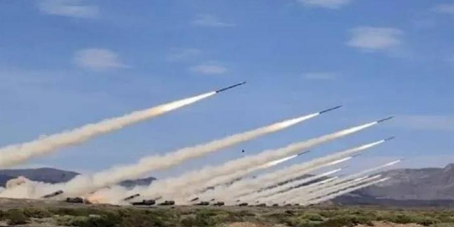 الجيش الباكستاني يتصدى لهجوم صاروخي هندي على 3 قواعد جوية - الكويت الاخباري