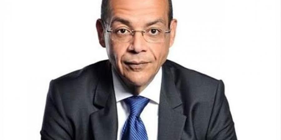 بدء صلاة الجنازة على زوجة الإعلامي محمد مصطفى شردي بمسجد الشرطة - الكويت الاخباري