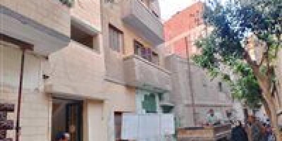 إخلاء منزل آيل للسقوط بمدينة طوخ حفاظًا على سلامة المواطنين - الكويت الاخباري