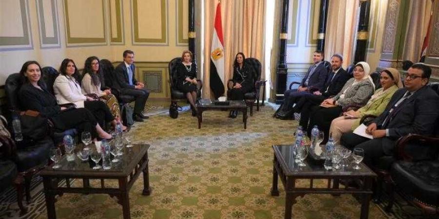 وزيرة التضامن تلتقي المديرة الإقليمية للتنمية البشرية بمنطقة الشرق الأوسط وشمال إفريقيا بالبنك الدولي - الكويت الاخباري