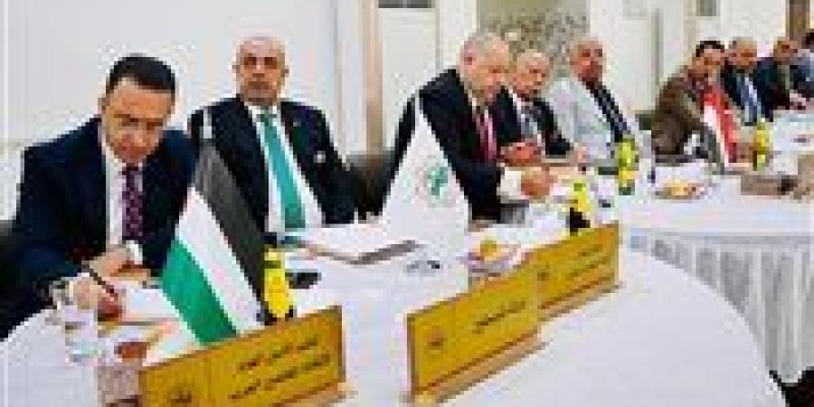 الزناتي يعلن عن دورات تدريبية للمعلمين العرب في اجتماع الاتحاد - الكويت الاخباري