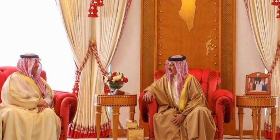 ملك البحرين يستقبل البنيان ويشيد بـ «طبية عبدالله» - الكويت الاخباري