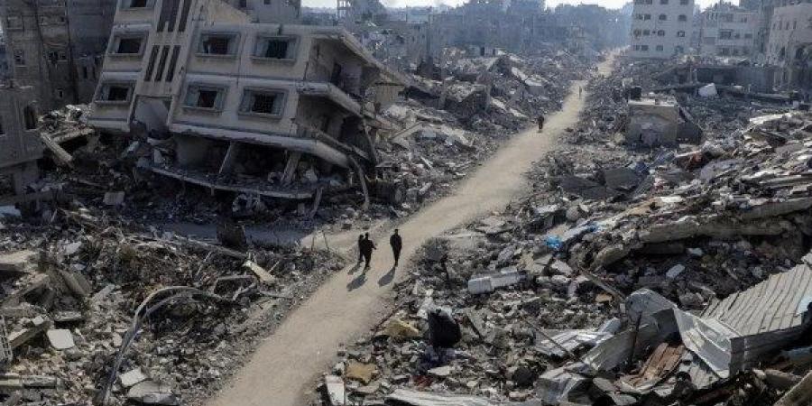 استشهاد 12 فلسطينيا في غارات إسرائيلية على خان يونس - الكويت الاخباري