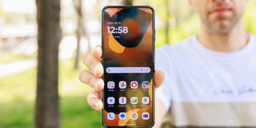 هاتف Razr Ultra الجديد يسبق Z Flip 6 بصفقة تخزين مجانية مذهلة - الكويت الاخباري