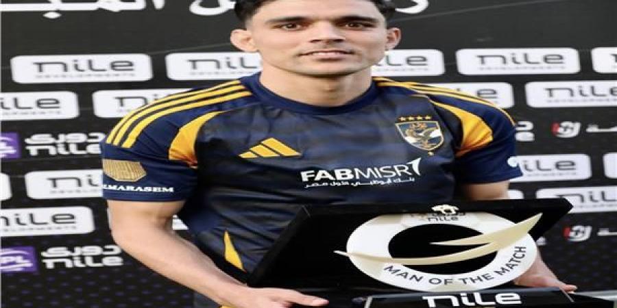 بن شرقي أفضل لاعب في مباراة الأهلي وسيراميكا بالدوري - الكويت الاخباري