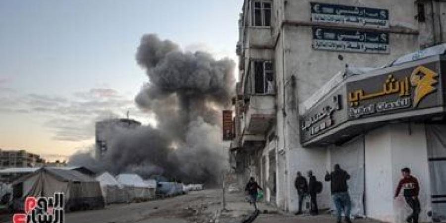 الدفاع المدني بغزة: 28 شهيدا وعشرات المصابين جراء غارات الاحتلال على مستشفى الأوروبي - الكويت الاخباري