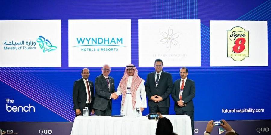 ويندام ولو بارك كونكورد تطلقان مشروع فندق100 “سوبر 8" في المملكة ضمن شراكة تمتد لعقد كامل - الكويت الاخباري