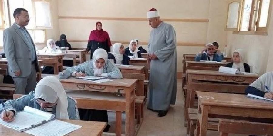 انتظام امتحانات الشهادة الإبتدائية والإعدادية الأزهرية بالقليوبية - الكويت الاخباري