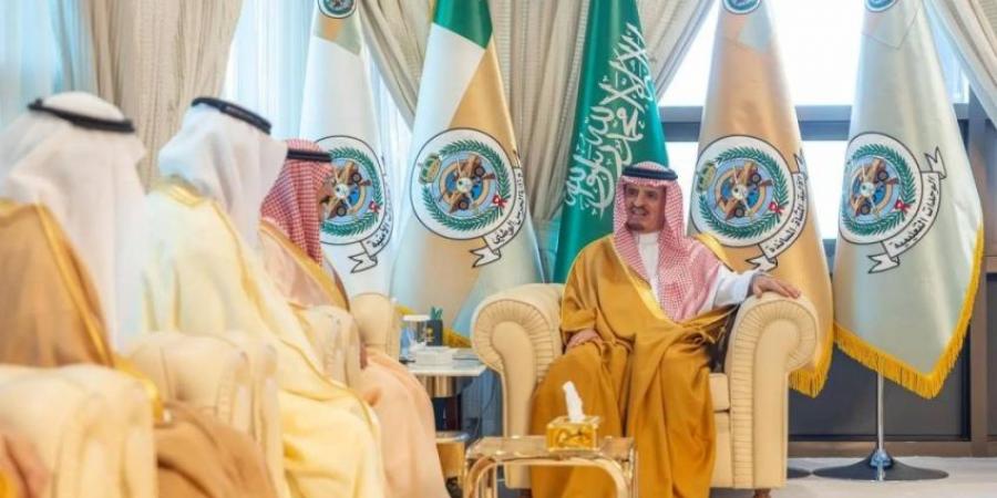 الداود يستقبل عددًا من أمراء الأفواج - الكويت الاخباري