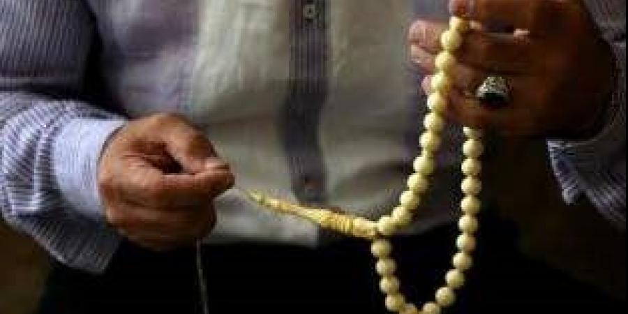 3 صيغ مجربة لـ الصلاة على النبي لفك الكرب.. احرص عليها بعد صلاة الفجر - الكويت الاخباري