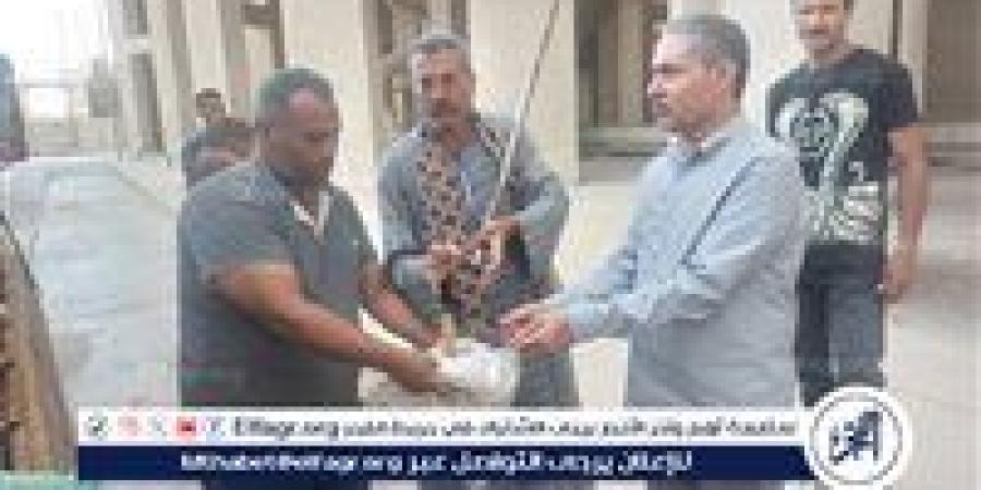 محافظ أسيوط: توريد أكثر من 113 ألف طن قمح حتى الآن - الكويت الاخباري