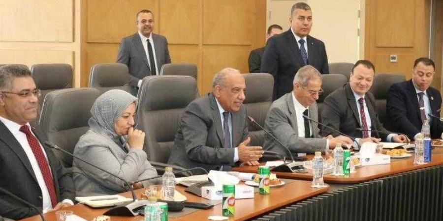 وزير الكهرباء يجتمع بالنائب الأول لمدير عام المؤسسة الحكومية الروسية للطاقة الذرية ”روسآتوم ” - الكويت الاخباري
