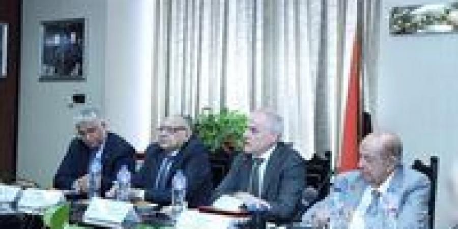 "رجال الأعمال" تبحث مع السفير الأسترالي سبل تنمية العلاقات الاقتصادية المشتركة - الكويت الاخباري