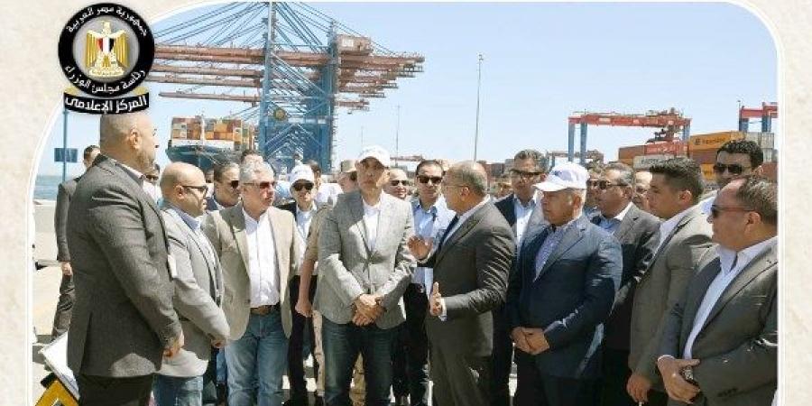 بالإنفوجراف .. أبرز أنشطة رئيس الوزراء في أسبوع - الكويت الاخباري