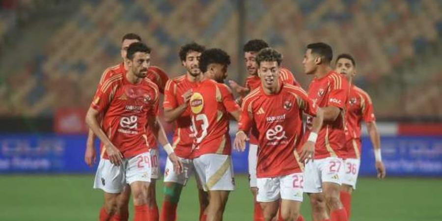 انفراجة في أزمة الظهير الأيسر للأهلي قبل جولة حسم الدوري أمام فاركو - الكويت الاخباري