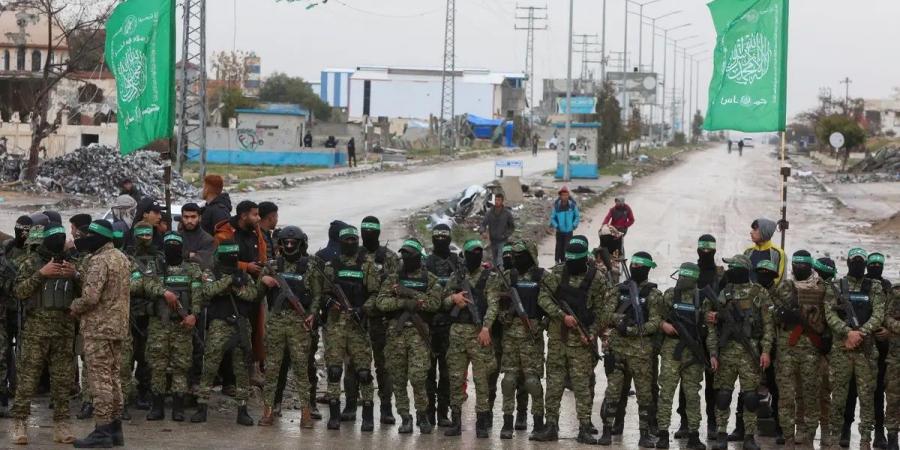 حماس توافق على مبادلة 9 رهائن بهدنة 60 يومًا و300 أسير فلسطيني - الكويت الاخباري