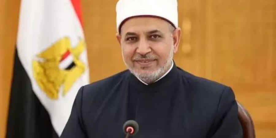 قُبيل الامتحانات.. رئيس جامعة الأزهر يوصي العمداء: عدم تعريض الطلاب لحرارة الشمس وتوفير المياه - الكويت الاخباري