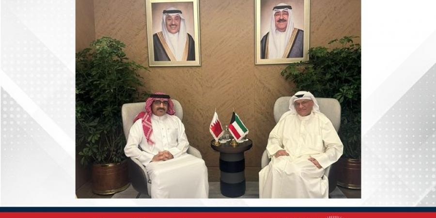 وزير التربية والتعليم يلتقي وزير التعليم العالي والبحث العلمي بدولة الكويت - الكويت الاخباري