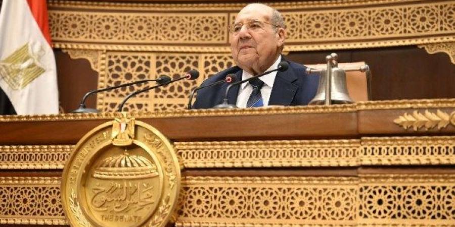 رئيس الشيوخ يهنئ نائب التنسيقية لحصوله على زمالة كلية الدفاع الوطني - الكويت الاخباري