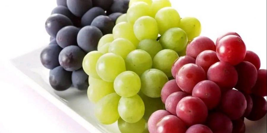 ماذا يحدث لجسمك عند تناول العنب - الكويت الاخباري