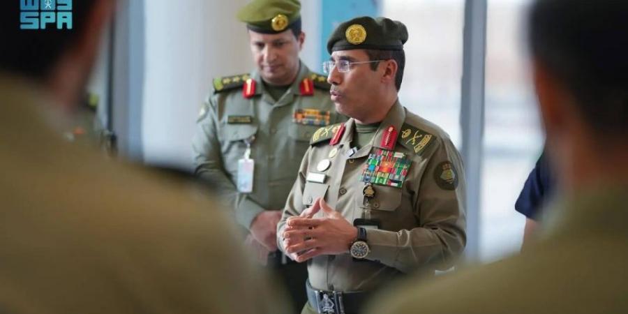 اللواء المربع يتفقد جوازات منفذ البطحاء - الكويت الاخباري