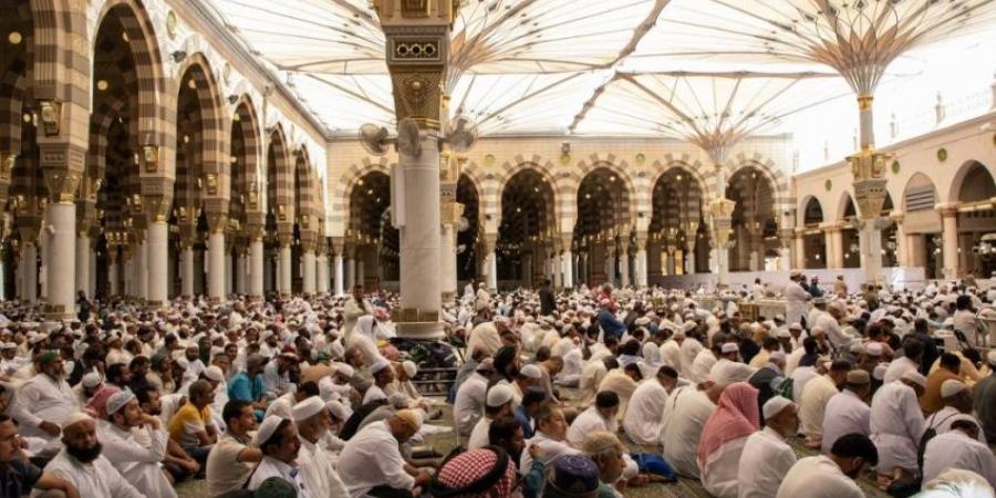 10 مصلَّيات ومواقف لذوي الإعاقة بالمسجد النبويِّ - الكويت الاخباري