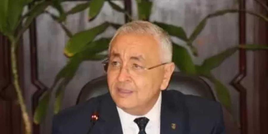 جامعة الإسكندرية: تشكيل لجنة لتطوير المدرجات ورفع كفاءتها - الكويت الاخباري
