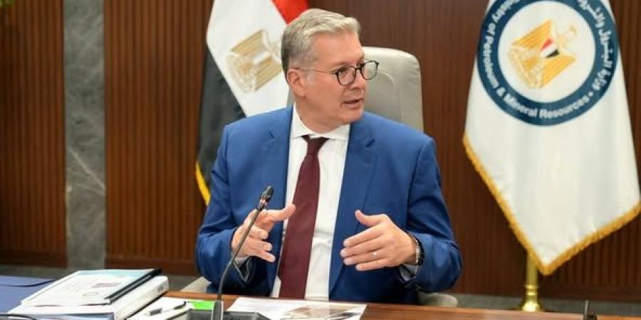 وزير البترول استهداف تحويل مصر لمركز إقليمى للصناعات التعدينية - الكويت الاخباري