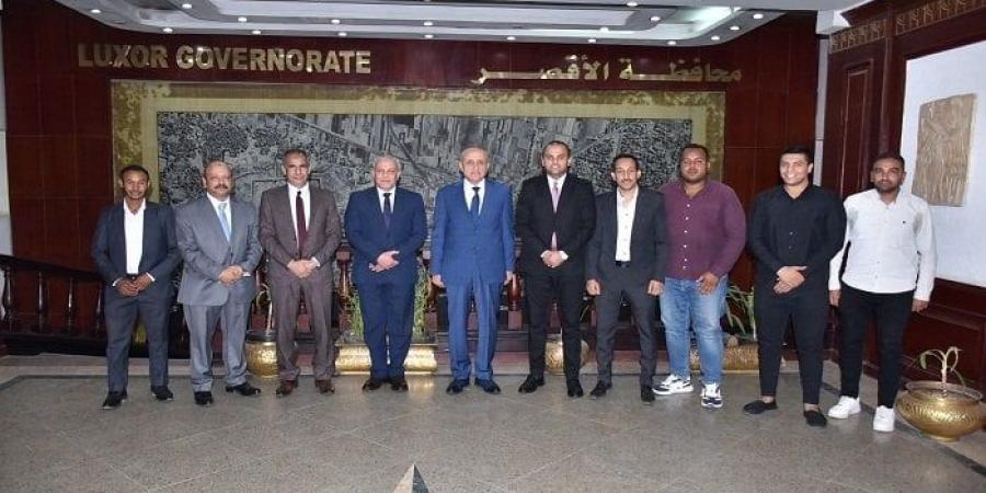 محافظ الأقصر يلتقى رئيس هيئة تنمية الصعيد - الكويت الاخباري