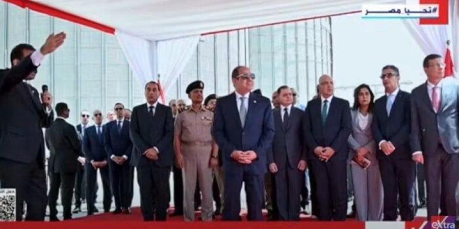 الرئيس السيسي يتفقد منطقة الصوامع بمدينة مستقبل مصر الصناعية.. فيديو - الكويت الاخباري