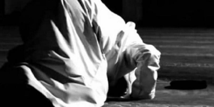 حكم الصلاة في النعل؟ - الكويت الاخباري