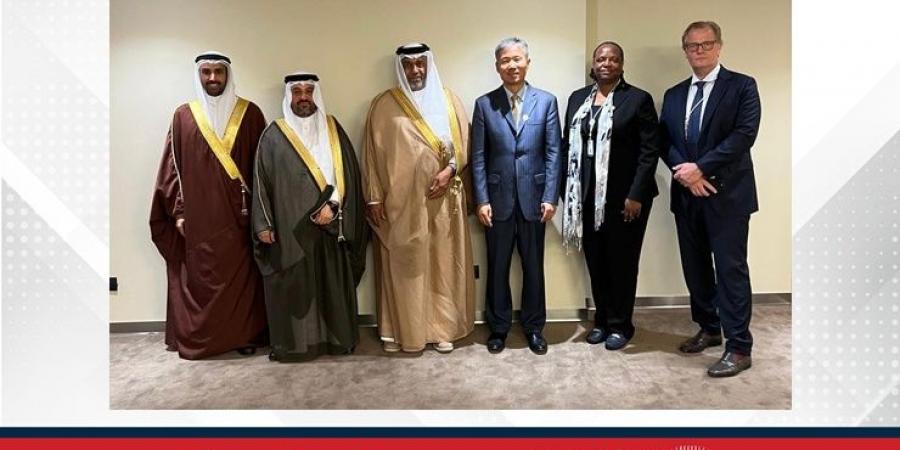 على هامش الاجتماعات السنوية لمجموعة البنك الإسلامي للتنمية للعام 2025 .. وكيل الوزارة للشؤون المالية بوزارة المالية والاقتصاد الوطني يعقد عددًا من اللقاءات الثنائية - الكويت الاخباري