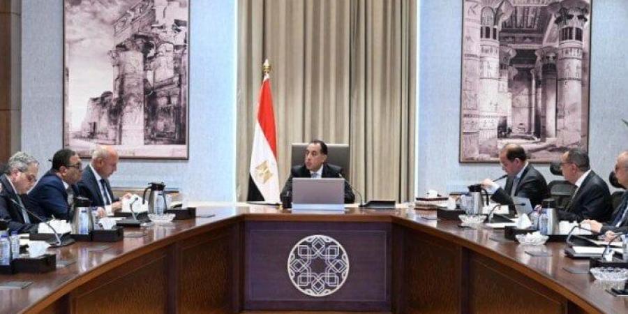 رئيس الوزراء يتابع مستجدات تنفيذ مشروع تطوير رأس الحكمة بالساحل الشمالي - الكويت الاخباري