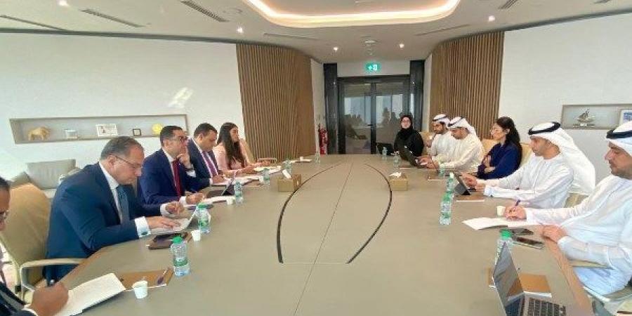 الخطيب والزيودي يناقشان اتفاق الشراكة الاستراتيجية بين مصر والإمارات - الكويت الاخباري