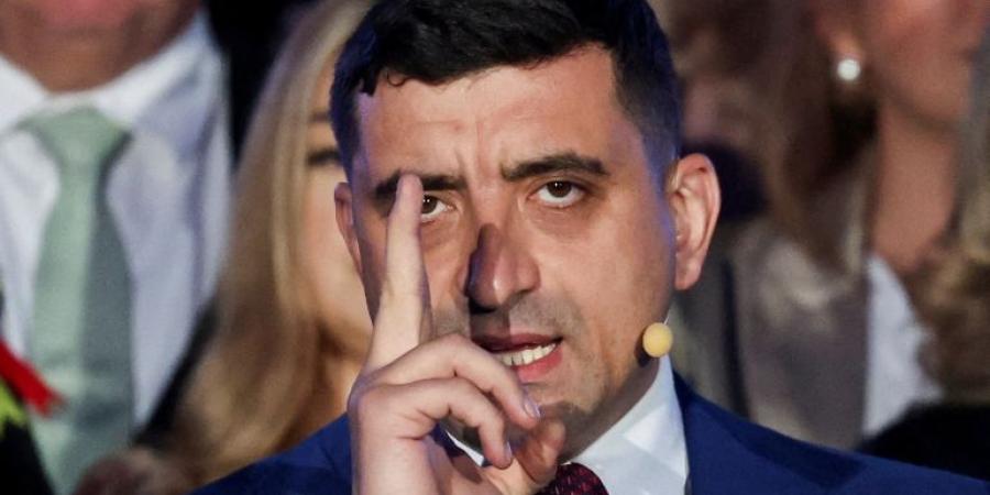 القضاء الروماني يعتمد نتائج الانتخابات الرئاسية رافضا طعن المرشح اليميني المهزوم - الكويت الاخباري