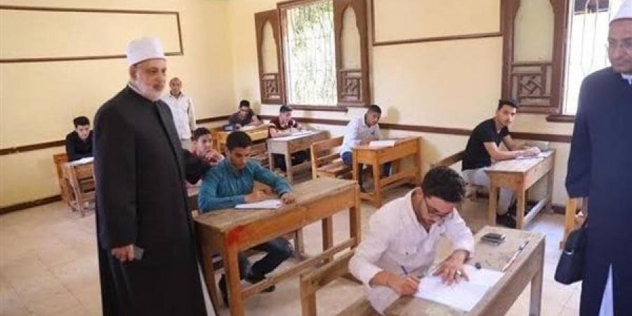 رئيس المعاهد الأزهرية: 173 ألف طالب وطالبة يؤدون امتحانات الثانوية - الكويت الاخباري