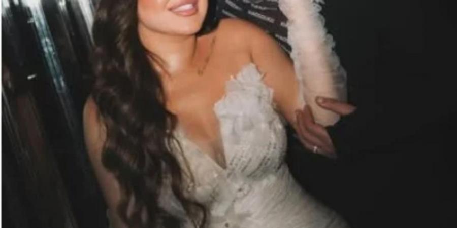 أول رد من مسلم على هجوم شقيقته وغيابها عن زفافه مينفعش أعيب فى أهلى - الكويت الاخباري