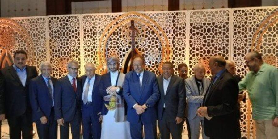 الرئيس اليمني علي ناصر محمد يشارك في حفل زفاف الشاب سامي صائب سلام - الكويت الاخباري