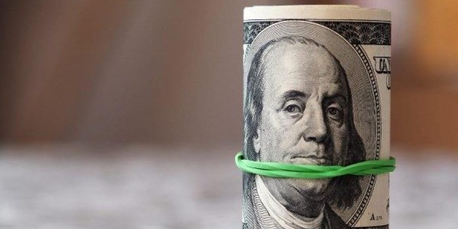 سعر الدولار يتراجع في 7 بنوك مع نهاية تعاملات الأحد 25-5-2025 - الكويت الاخباري
