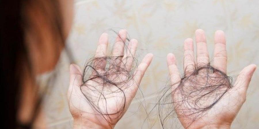 لحماية الشعر.. 3 أخطاء شائعة بعد الاستحمام يجب تجنبها - الكويت الاخباري