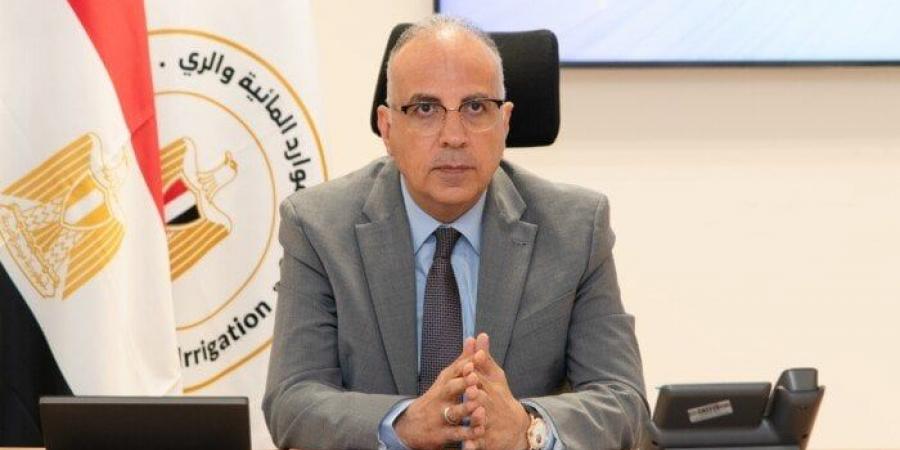 وزير الموارد المائية يبحث إعادة تأهيل نظام الري في وادي النقرة - الكويت الاخباري