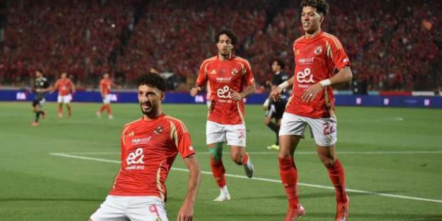 الأهلي بطلا للدوري للمرة الـ45 بعد اكتساح فاركو بنصف دستة أهداف - الكويت الاخباري