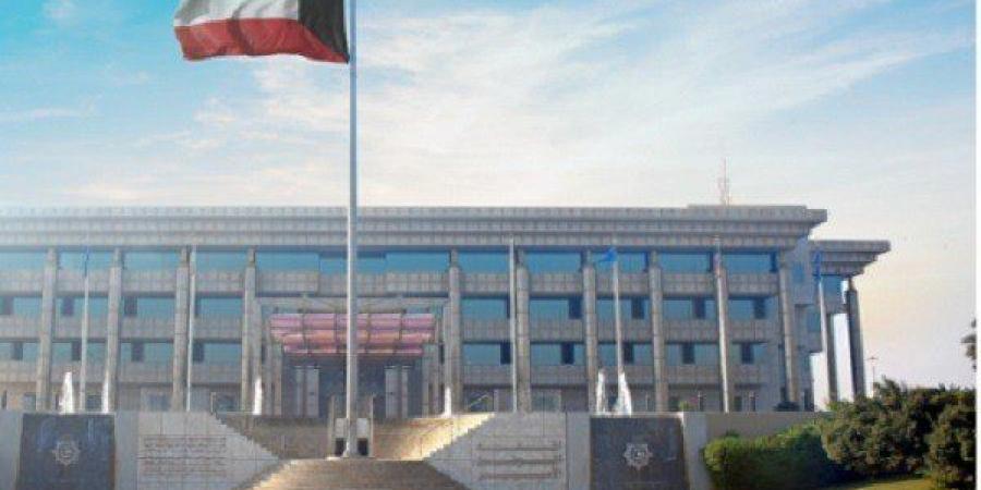 «الداخلية»: السماح بالسفر لحاملات الجوازات الكويتية المسحوبة جنسيتهن وفقا للمادة الثامنة من 1 يونيو حتى 30 سبتمبر المقبلين - الكويت الاخباري